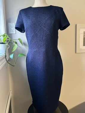 CARMEN marc valvo navy dress